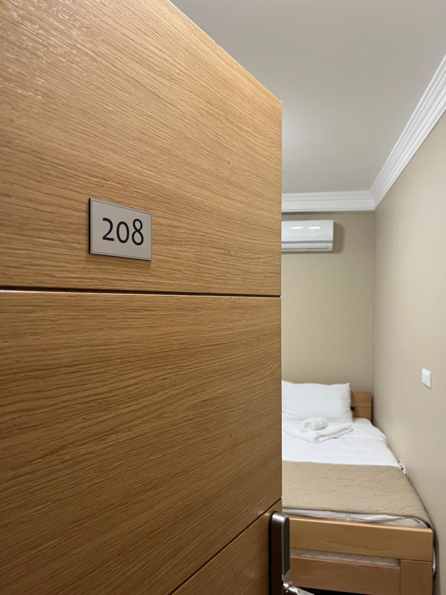 Hotel Beli Dvor Cacak Bilik gambar